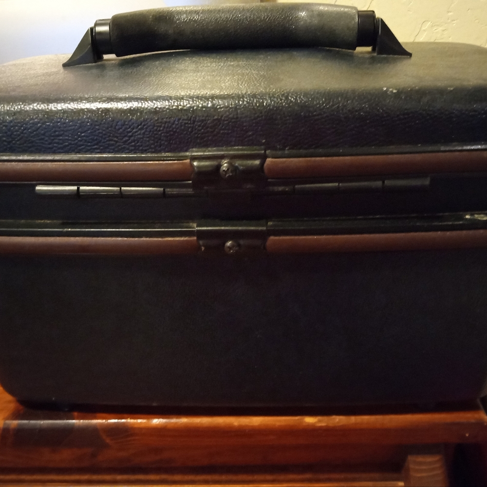 Vintage 1940s Samsonite Train Case‼️ Final Price Reduction ‼️